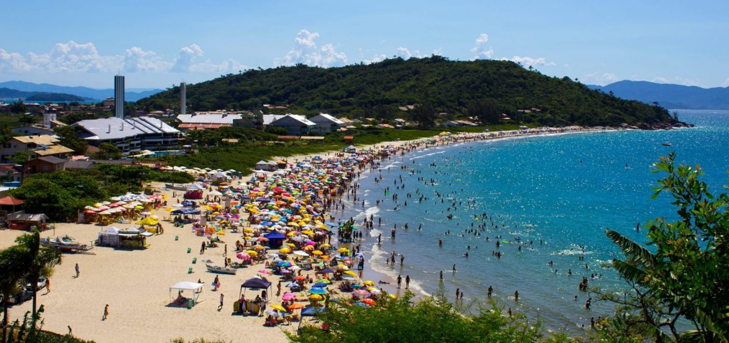 Leia mais sobre o artigo Principais praias de Florianópolis